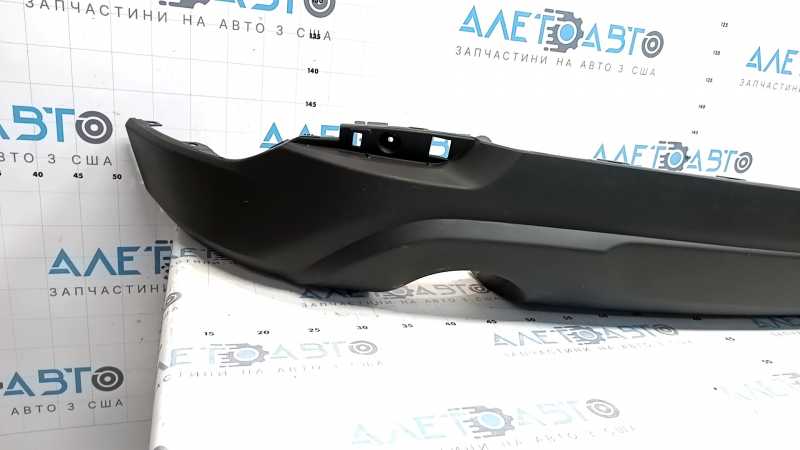 Mazda CX-5 22-25 rear bumper lip structure