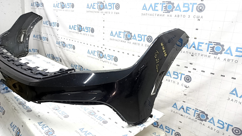Front bumper bare VW Tiguan 22-24 black, scratches, cracked mount