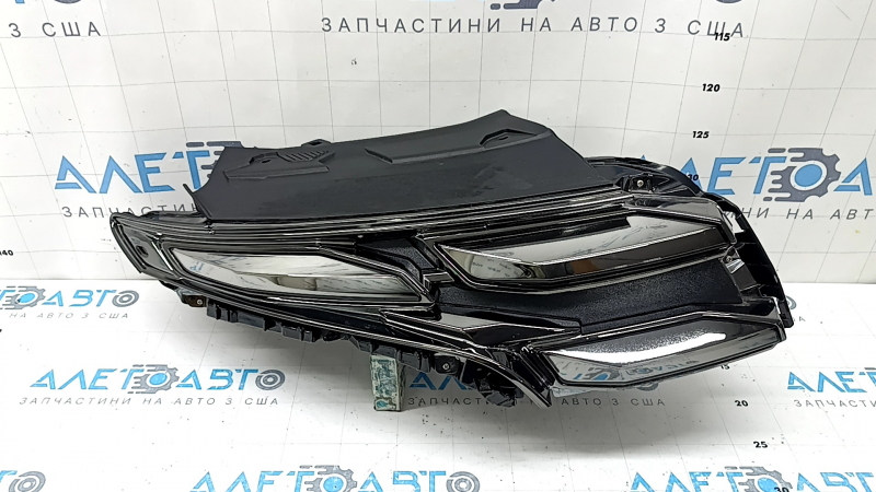 Daytime running light DRL upper right Hyundai Tucson 25-26 with turn signal, dark chrome