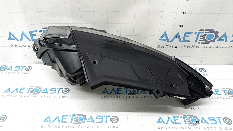 Daytime running light DRL upper right Hyundai Tucson 25-26 with turn signal, dark chrome