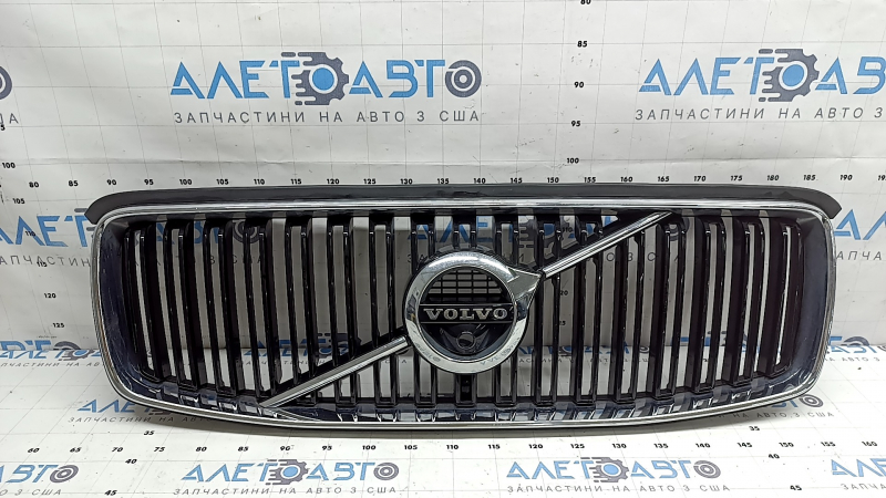 Radiator grill with Volvo XC90 17-19 badge, black, chrome frame, under the camera, chips