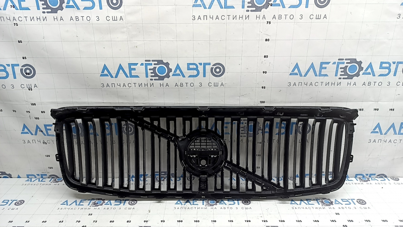 Radiator grill with Volvo XC90 17-19 badge, black, chrome frame, under the camera, chips