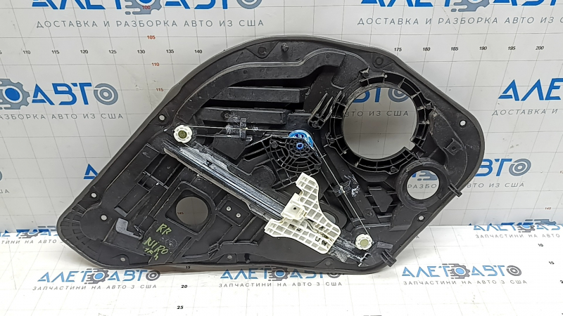 Rear right window lift mechanism Kia Niro 17-22 crack in the mount
