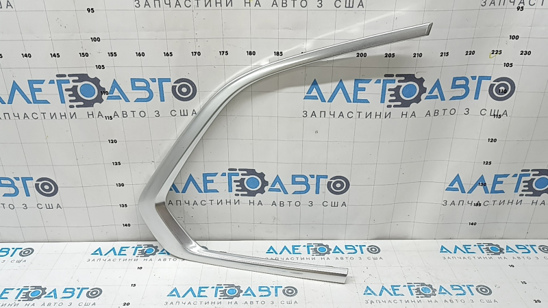 Right rear window molding BMW X5 G05 19-26 chrome, scratches
