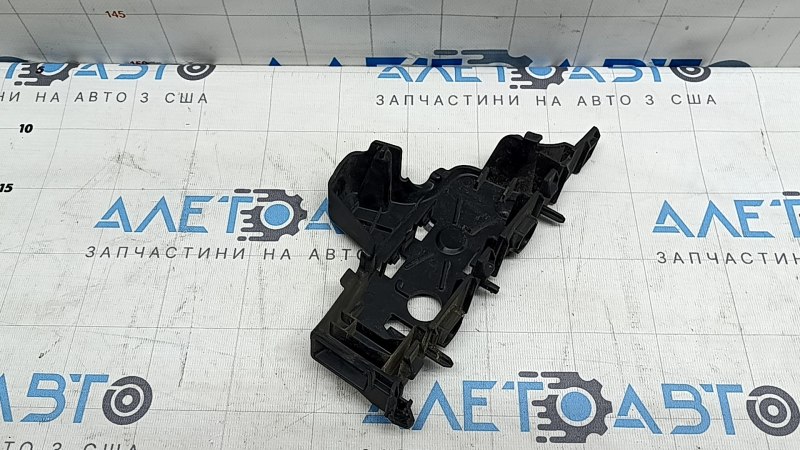 Front bumper bracket right Audi A3 22-26