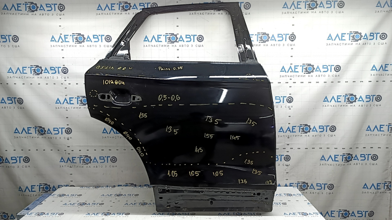 Bare rear right door of Audi Q5 80A 19-25 black LY9B, with a limiter and a limiter boot, after repair, the paint has swelled, the limiter insert is scrolling