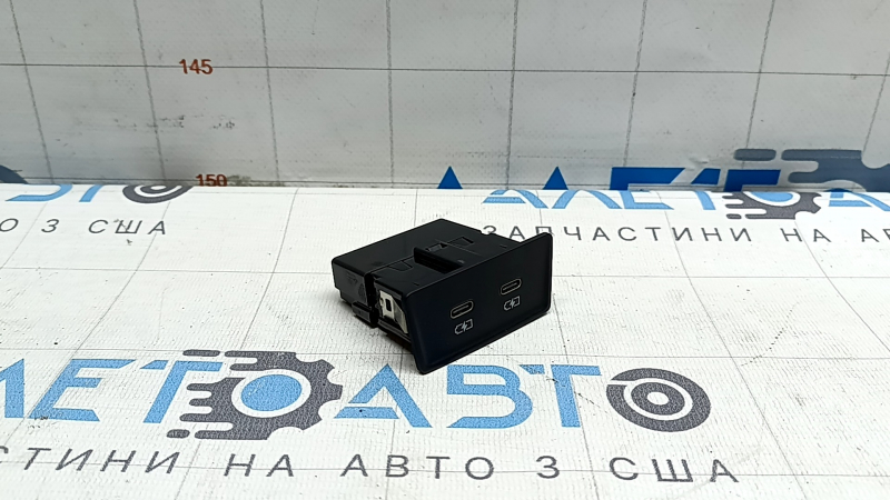 USB HUB AUX Audi A3 22-26