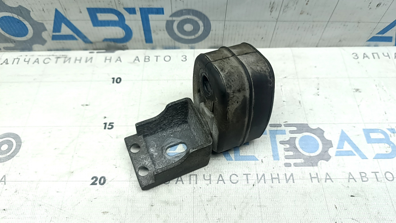 Rear right muffler bracket Audi A3 22-26
