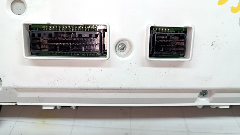 Instrument cluster Honda Accord 21-22 hybrid, 228k, scratches