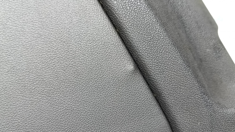Rear passenger seat trim BMW X5 G05 19-22 black, with backlight, broken fastening, bumps