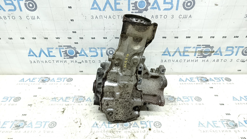 Front transfer case gearbox Volvo XC90 16-17 T5, T6 108k, rusty clutch