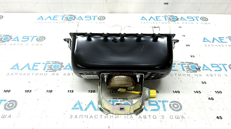Honda Accord 23-26 passenger airbag in the dashboard, rusty squib