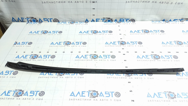 Right windshield molding Toyota Prius 50 16-22