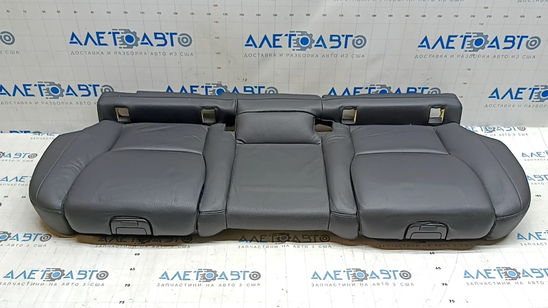 Rear seat cushion 2nd row Volvo XC60 18-26 black leather, with child seat, dent, rusty frame