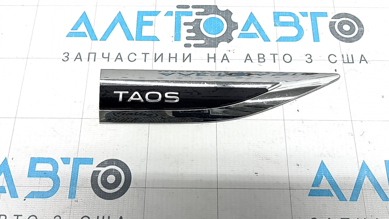 Emblem inscription wing TAOS right VW Taos 22-25