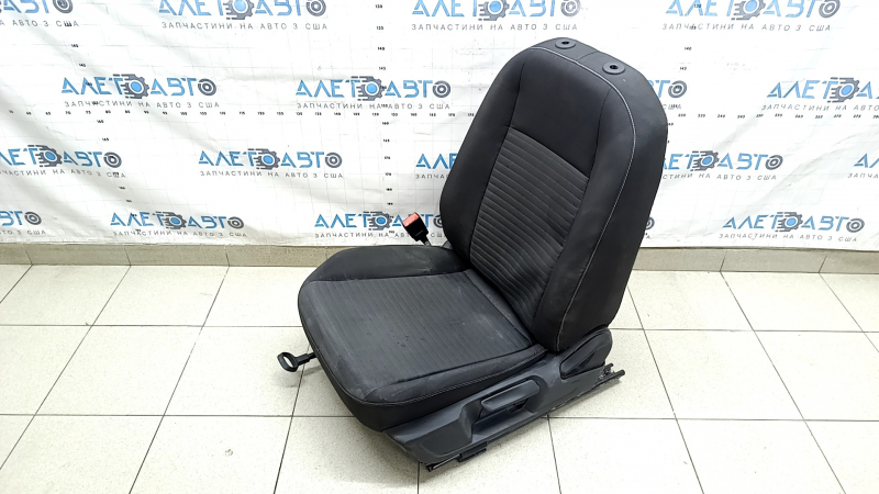 Driver's seat VW Jetta 22-26 without airbag, mechanical, black fabric, for cleaning