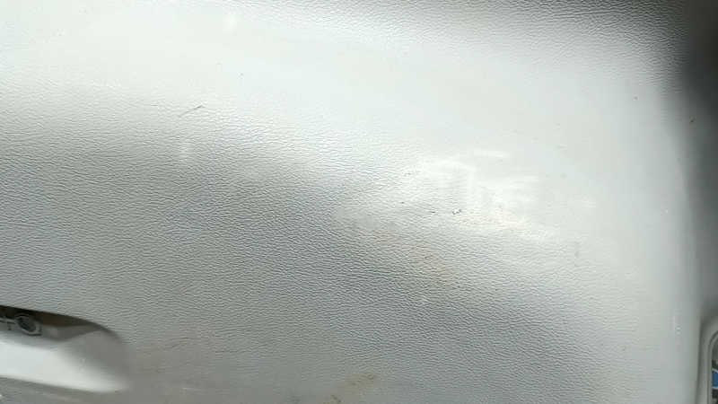 Lower right arch trim for Jeep Compass 22-23, gray, with a pocket, scratches, abrasions, needs cleaning
