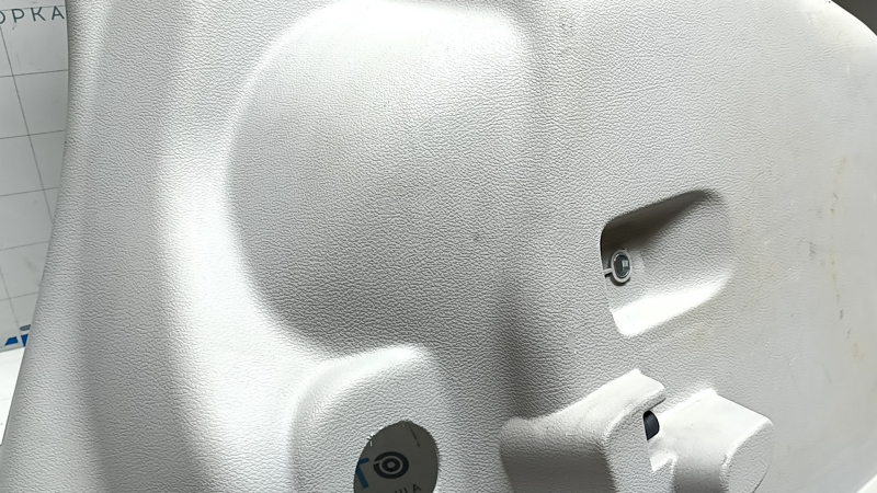 Lower right arch trim for Jeep Compass 22-23, gray, with a pocket, scratches, abrasions, needs cleaning