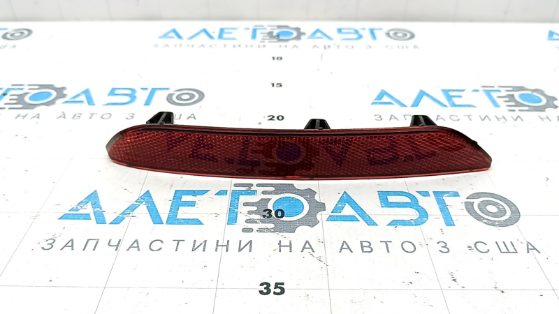Reflector rear left VW Taos 22-25
