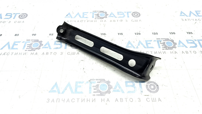 Exhaust manifold bracket Toyota Highlander 20-22 hybrid
