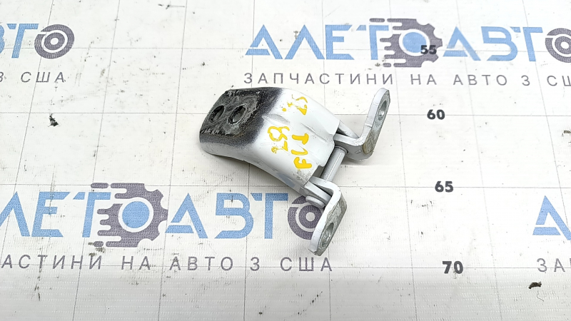 Lower front left door hinge Nissan Murano 25-26