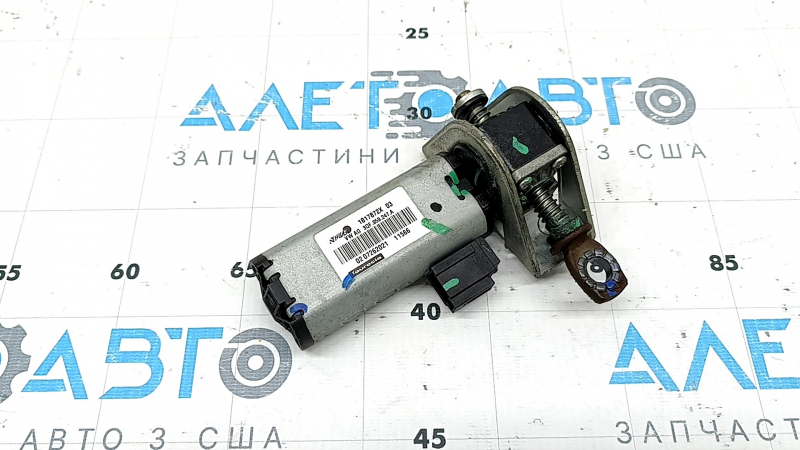 Driver's seat tilt adjustment motor for VW Taos 22-24