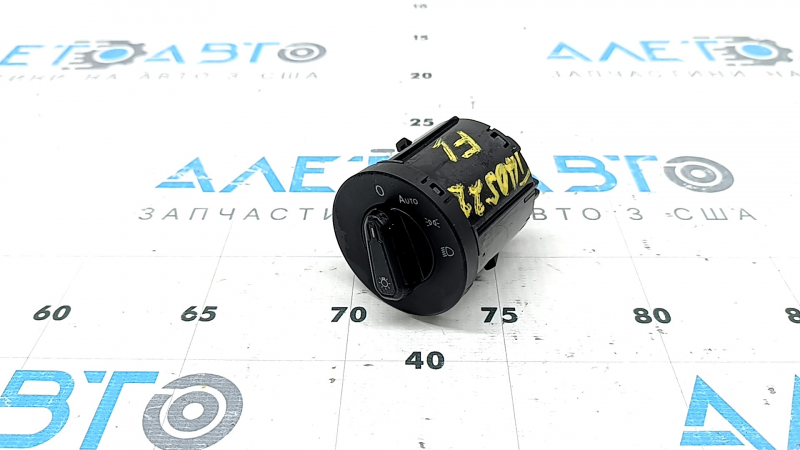 Light control VW Taos 22-25