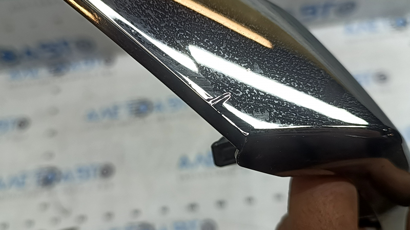 Left front bumper molding Nissan Kicks 21-24 dark chrome, swollen chrome, sand