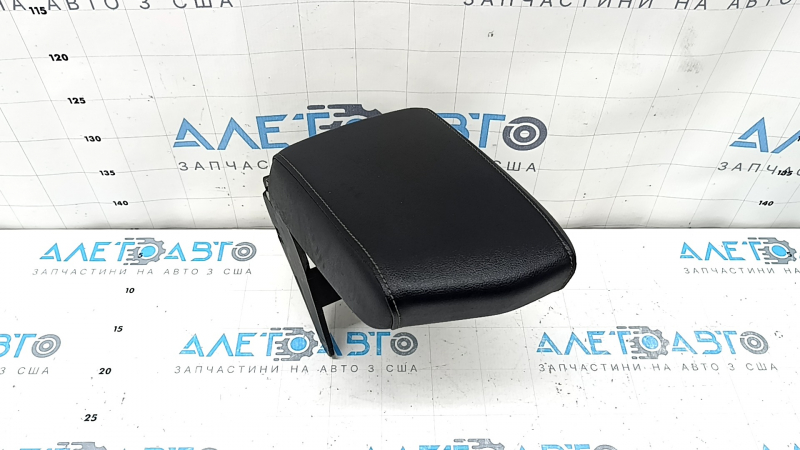 Armrest VW Taos 22-25 leather black titan black ceramic, gray stitching, for cleaning, poked