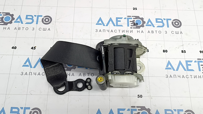 Rear left seat belt Mercedes C-class W205 16-21 black, with squib,