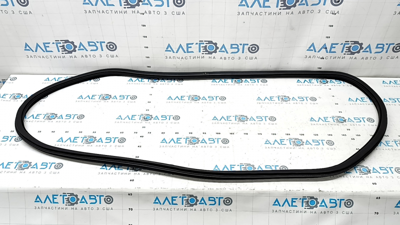 Rear right door opening seal VW Taos 22-25