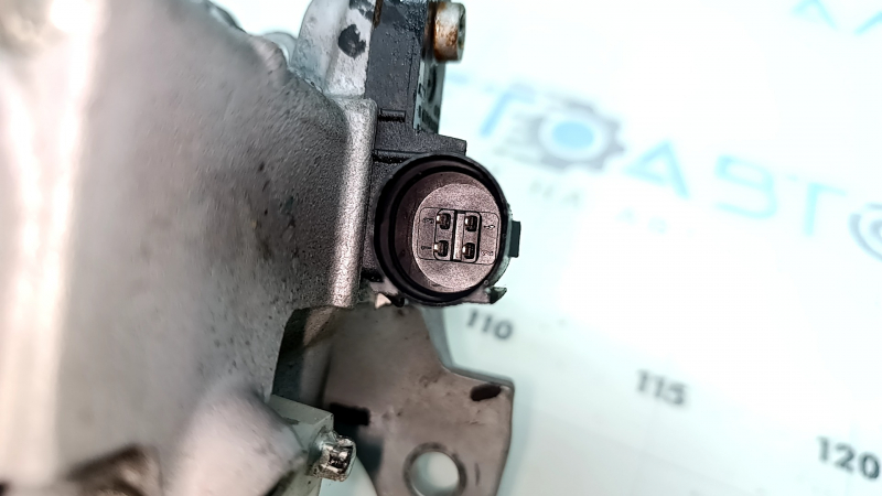 Master brake cylinder with reservoir VW Taos 22-25 with cover