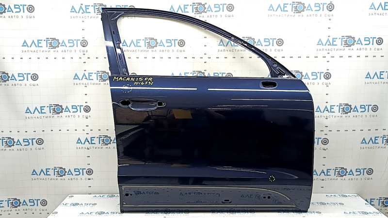 Bare front right door Porsche Macan 15-26 with door stop, blue N5, bump, dent