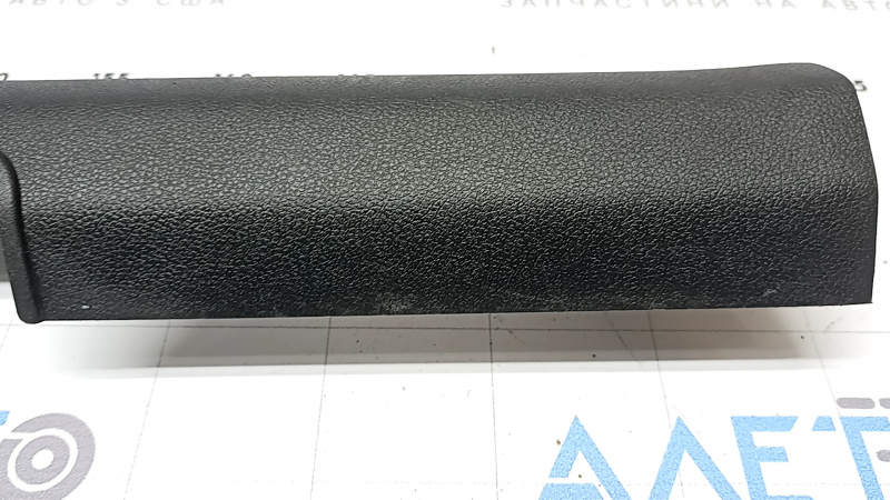 Front left inner door sill trim Kia Sorento 16-20 black, scratches