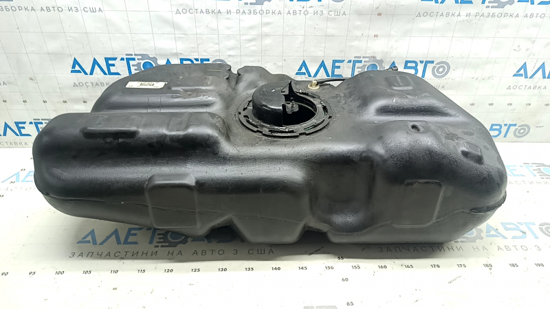 Nissan Kicks 18-25 fuel tank with fuel pump mount