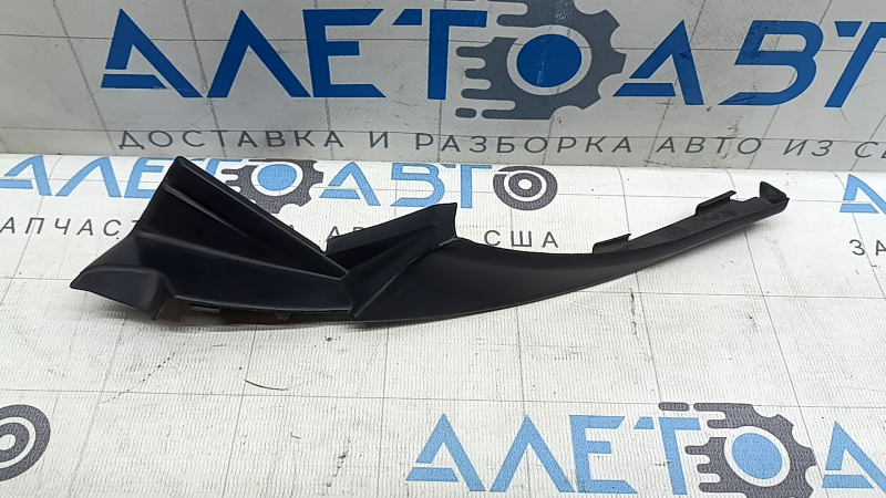Left windshield wiper seal for Nissan Kicks 18-24
