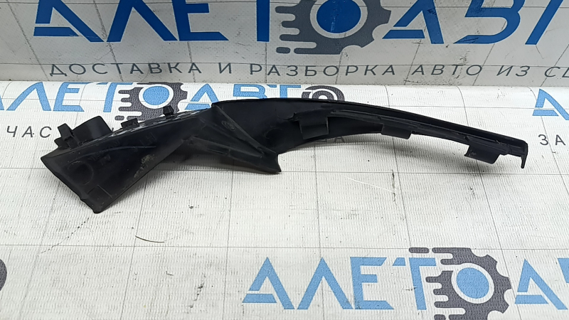 Left windshield wiper seal for Nissan Kicks 18-24