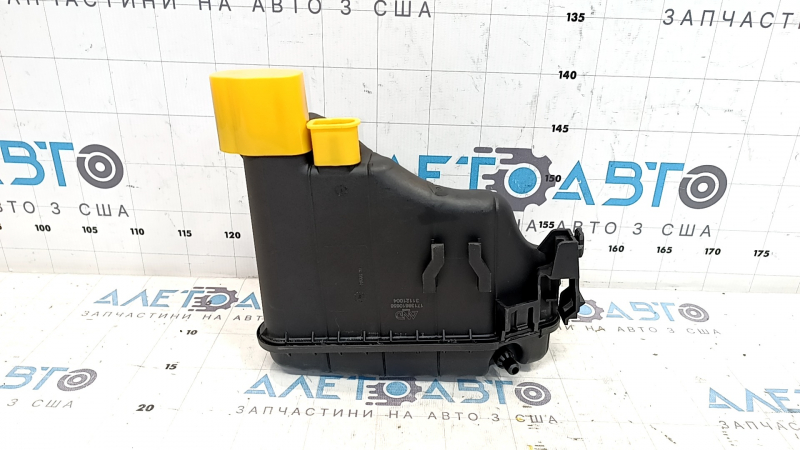 Large Coolant Expansion Tank for BMW 5 G30 17-23 2.0T, 3.0T, 530e Hybrid