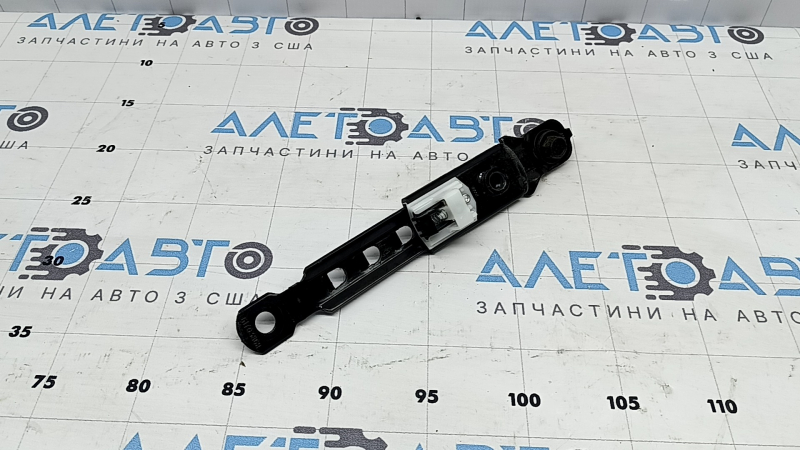 Driver's seat belt bracket Kia Sorento 16-20
