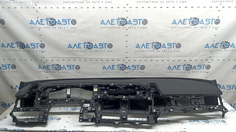 Dashboard front panel with AIRBAG Kia Sportage 23-25 black leather, with frame