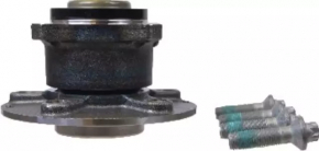 Rear left hub Mercedes CLA 14-19 FWD rusty,