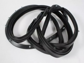 Door seal front right Chrysler 300 11-23