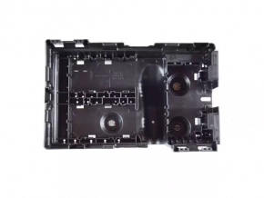 Chrysler 200 15-17 Underhood Fuse Box Housing