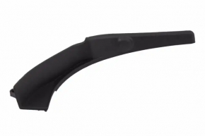 Cadillac ATS 13-right wiper grille seal
