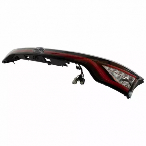 Interior tailgate light, central, Ford Edge 15-18 pre-restored SE SEL with badge