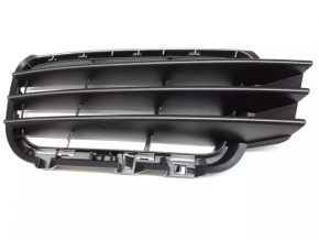 Front bumper side grille left VW Touareg 11-14 without parking sensors, broken