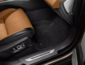 Set of black fabric floor mats for the Land Rover Range Rover Velar 18-21