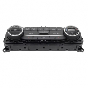 Climate control for Ford Escape MK4 2021 auto with heated seats and steering wheel, with glossy black trim, scratches