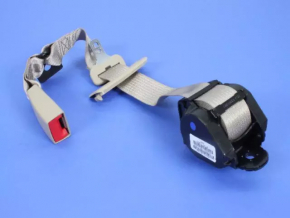 Seat belt rear center Chrysler 200 11-14 beige