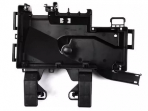 Ford Mustang mk6 18-20 underhood fuse box housing